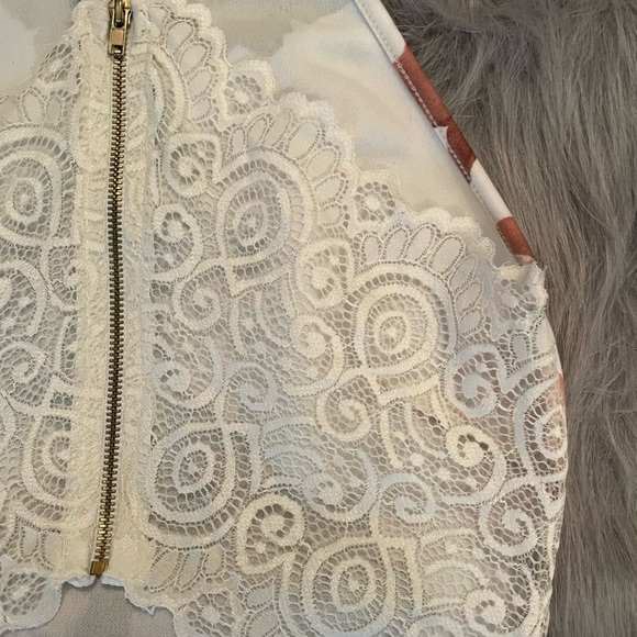 Windsor Floral Bodysuit - Picture 3 of 3